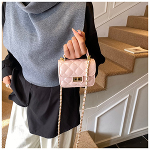 Nouveau Sac à Main Mini Imperméable en PU pour Filles 2026, Accessoire Parent-Enfant Tendance avec Chaîne et Bandoulière - Product Image 5