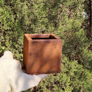 Corten Steel Round Outdoor Planter <b>Box</b>, Rustic & Modern Farmhouse Design, Large Raised Metal Garden Bed - Product Image 4