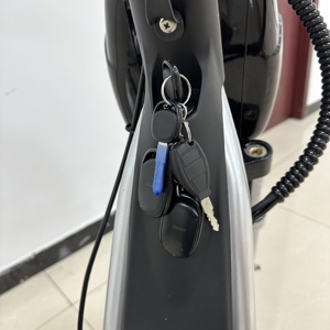 Città a buon mercato 10 pollici <span class=keywords><strong>bici</strong></span> elettrica <span class=keywords><strong>con</strong></span> buone prestazioni <span class=keywords><strong>motore</strong></span> 600W ad alta velocità città <span class=keywords><strong>bici</strong></span> elettrica stile città bicicletta - Product Image 3