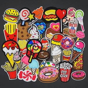 بيع بالجملة حلوى على شكل قلب ملونة مخصصة-حلوى مصاصة-وجبات خفيفة غذائية-حديد مُطرز على بقع للملابس والقبعات - Product Image 1