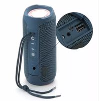 Altavoz Inalámbrico Portátil con Sonido Estéreo de Alta Fidelidad, Resistente al Agua IPX5, Columna para Exteriores con Luz LED RGB y Correa para Colgar