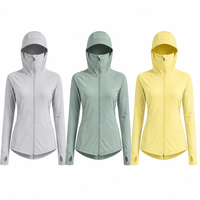 Veste de protection solaire intégrale personnalisée pour femme, à capuche, col montant, avec trous pour les pouces, UPF, respirante, légère et ajustée