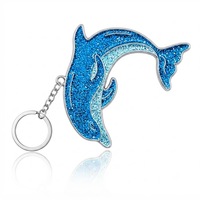 Porte-clés personnalisé en alliage de zinc en forme de dauphin, bicolore bleu pailleté, émail souple, thème marin, pour aquarium, OEM ODM, faible MOQ
