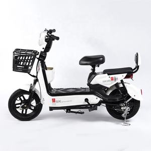 Vélo électrique populaire léger 48V 500W à deux places avec panier avant, plusieurs couleurs, idéal pour les trajets quotidiens - Product Image 4