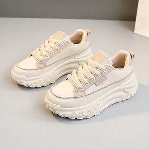 Zapatos de <span class=keywords><strong>tenis</strong></span> de suela gruesa de invierno con <span class=keywords><strong>plataforma</strong></span> para <span class=keywords><strong>mujer</strong></span>, zapatos de estilo para caminar para <span class=keywords><strong>mujer</strong></span>, nuevos estilos - Product Image 4