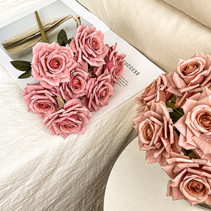 <span class=keywords><strong>ช่อ</strong></span>ดอกกุหลาบผ้าไหมสั่งทำพิเศษ 7 หัว ดอกกุหลาบเหมือนจริง ดอกไม้ประดิษฐ์ สำหรับวันแม่ วันวาเลนไทน์ ตกแต่งบ้าน งานแต่งงาน - Product Image 3