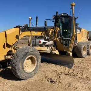 The best-selling used motor graders CAT 143H produced in American are multifunctional and sells well all over the world