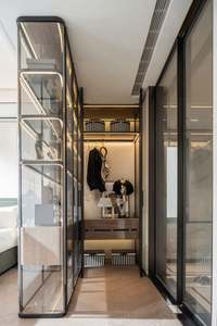 Ensemble de placards de chambre à coucher sur mesure haut de gamme, semi-ouverts, modulaires, en forme de coin, pour la maison et la villa - Product Image 4