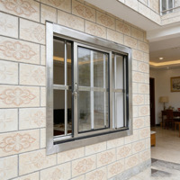 Ventana de Seguridad de Acero Inoxidable con Aislamiento Acústico, Dimensiones y Colores Personalizables