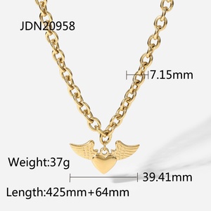 สร้อยคอปีกนางฟ้าสแตนเลสชุบทองสำหรับผู้หญิง - Product Image 4