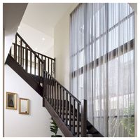 Escalier flottant Prima avec poutre de soutènement dissimulée, garde-corps en verre, design minimaliste pour appartement, escaliers flottants