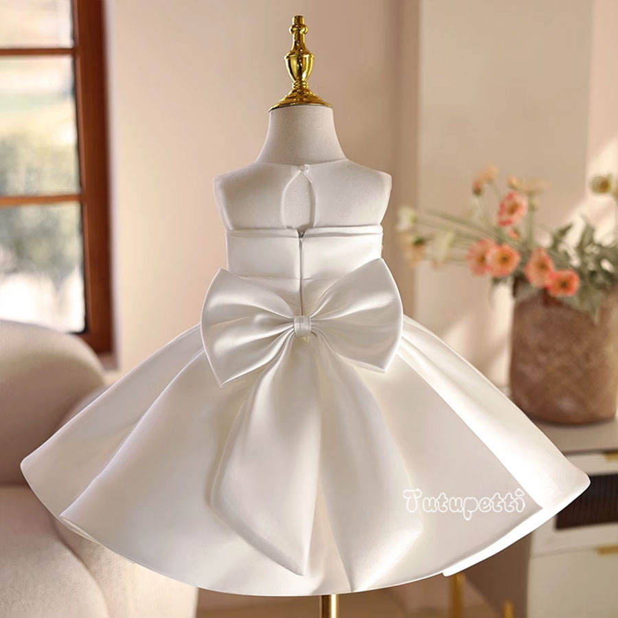 สีขาว, ชมพู, ฟ้า, ปรับแต่งได้