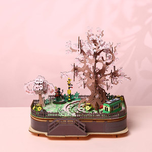 Diorama 3D in Legno all'Ingrosso: Puzzle Fai-da-te Tram Sakura - Modello Scena Fiori di Ciliegio - Product Image 1
