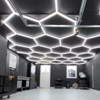 Lámpara de Techo LED Hexagonal para Taller de Automóviles y Garaje, Clasificación IP54, 5200LM, Ángulo de Haz de 120°