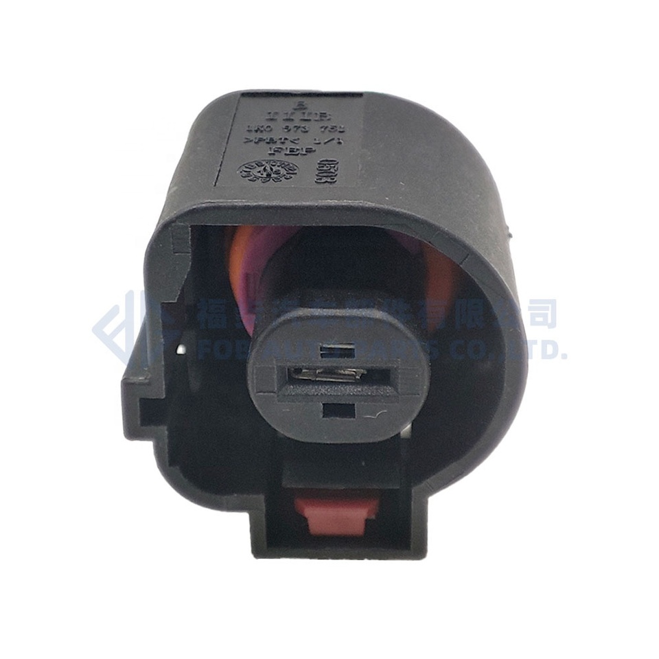 0090-410 Automotive Starter Motor Plug waterproof connector 1K0 973 751 Cable Socket For Sagitar Magotan Golf A3 A4 Q5