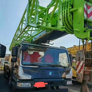 Grue Zoomlion d'occasion de 25 tonnes avec composants essentiels - Boîte de vitesses, moteur, roulement, pompe inclus - Product Image 2