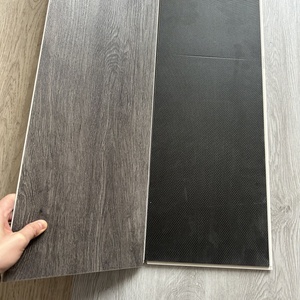 Nhà Máy Số Lượng Lớn Bán 100% Không Thấm Nước 5Mm SPC Interlock Đá Nhựa Composite Sàn Vinyl Cho Phòng Tập Thể Dục Và Phòng Trang Trí - Product Image 1