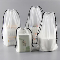 Sac de vêtement transparent PE Bundle poche en plastique cosmétique étanche Bundle poche anti-poussière emballage cordon sac de rangement