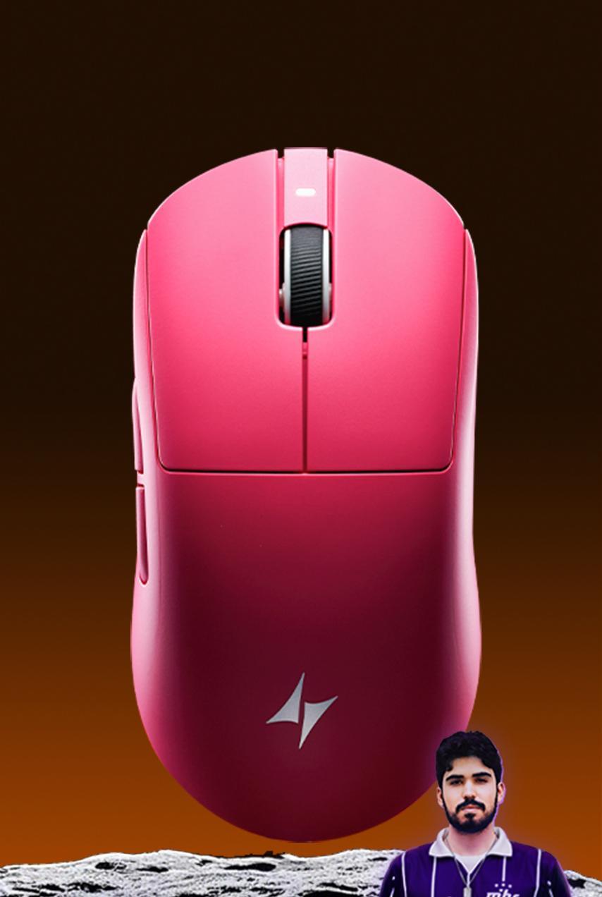 PLUS PINK