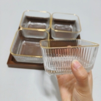 Plat à bonbons carré en verre rayé avec bord doré et support en bois de bambou, bol à fruits pour rangement de cuisine, décoration intérieure, centre de table OEM