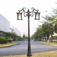 Lampadaire LED moderne extérieur européen antique jardin lampe décorative poteaux électriques étanches pour l'éclairage routier