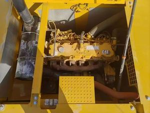 Excavatrice sur chenilles Caterpillar 336GC d'occasion, 95% neuve, d'origine japonaise, certifiée CE, 36T, avec moteur Cummins, boîte de vitesses et pompe - Product Image 5