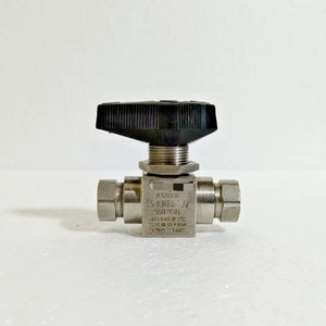 SS-83KF4-TUV บอลวาล์วแรงดันสูง3ชิ้น, ที่นั่ง pctfe, 1/4 fnpt - Product Image 1