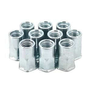 Personnalisez des écrous de roue de camion longs et colorés de différents styles - Product Image 1