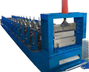 Machine automatique de formage de carreaux de panneaux à froid pour pont froid Machines pour matériaux de construction en <span class=keywords><strong>acier</strong></span> pour la fabrication de rouleaux de revêtement de sol - Product Image 1