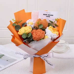 Cadeau personnalisé pour la fête des mères, bouquet de fleurs artificielles faites à la main, rose au crochet, fleur au crochet en forme de lys - Product Image 5