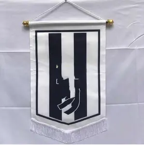 Kualitas tinggi kustom cetak sepak bola klub sepak bola Pennant bendera untuk menggantung kamar tidur klub Bar acara penggemar sepak bola