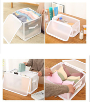 Organisateur de garde-robe de maison en gros boîte de rangement en plastique transparent épaissi cadre en acier pliable fonction de stockage de vêtements de voyage