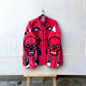 Chaqueta de terciopelo bordada a mano con diseño de esqueleto rojo temático de Halloween, estilo bohemio, abrigo festivo de invierno, regalo perfecto - Product Image 1