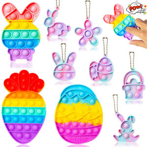 Vente en gros <span class=keywords><strong>Mini</strong></span> Push pour <span class=keywords><strong>Pop</strong></span> <span class=keywords><strong>It</strong></span> Fidget Jouet Porte-clés <span class=keywords><strong>Pas</strong></span> <span class=keywords><strong>Cher</strong></span> Dessin Animé Silicone Porte-clés avec Relief Sensoriel Caractéristique Caoutchouc Porte-clés - Product Image 1