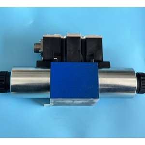 วาล์วควบคุมทิศทางแบบสัดส่วน Rexroth รุ่น 4WRAE10W60-2X G24K31 A1V 315 บาร์ 60 ลิตร/นาที ระบบควบคุมไฮดรอลิก - Product Image 4