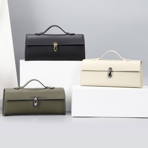 Nuova Borsa a Tracolla Piccola Quadrata da Donna di Lusso Leggero, Semplice e Retrò, Versatile, con Patta Lunga - Product Image 3