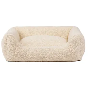 Fabricant en gros best-seller nouveautés Luxury Boucle Fabric PP Filling Square Boucle Lit pour chien et chat