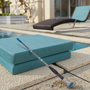 <span class=keywords><strong>Balai</strong></span> d'aspirateur de <span class=keywords><strong>piscine</strong></span>/spa léger bleu clair Facile à utiliser Outils et accessoires de <span class=keywords><strong>piscine</strong></span> commerciale - Product Image 1