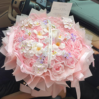 Bouquet de fleurs en savon pour la Saint-Valentin, cadeau pour elle, roses artificielles colorées et brillantes, cadeau d'anniversaire, art moderne