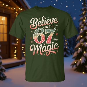 T-shirt de Noël vintage Believe In The 67 Magic - Product Image 3