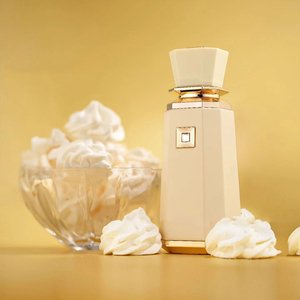 Perfume en Spray Floral Frutal de Lujo Árabe para Mujer con Fragancia Duradera para Uso Diario, Tamaño Regular - Product Image 3