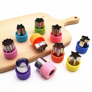 Thép không gỉ trang trại hình dạng động vật trái cây rau cắt Piggy <span class=keywords><strong>Cookie</strong></span> khuôn bánh dập nổi khuôn - Product Image 3