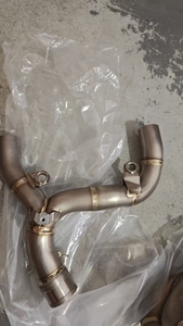 Escape de titanio AK para <span class=keywords><strong>Ducati</strong></span> V2 Panigale 2025 - Product Image 5