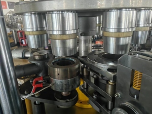 Máy Làm Mì/Salad Kraft Loại Mới Tự Động Cho Bát Súp Máy Làm Bát Giấy Hình Chữ Nhật Mới Nhất - Product Image 4