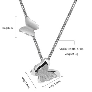 Collier papillon en acier inoxydable, double couche, pendentif givré de 14 mm, chaîne de clavicule, bijoux à porter au quotidien, cadeau - Product Image 2