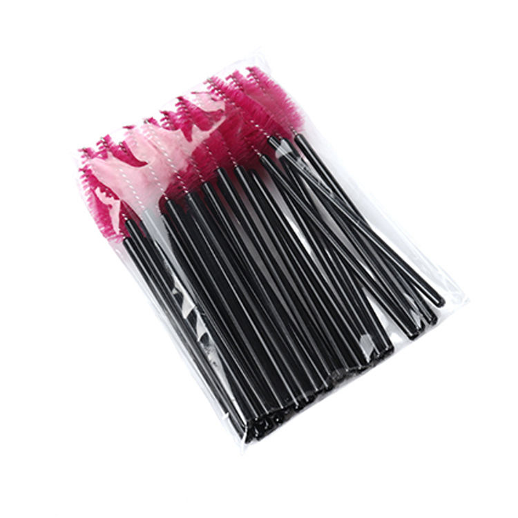 Manche noir avec pinceau rose foncé