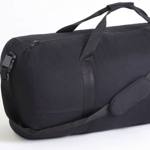 Sacs de sport légers de haute qualité - Sacs de voyage unisexes en polyester respirant et écologique de couleur unie pour le fitness en plein air - Product Image 3