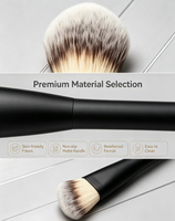 Pinceau de maquillage double embout pour le fond de teint et le contouring, avec poils synthétiques doux, format voyage portable