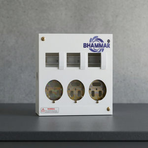 BHAMMAR KK57 3 ซ็อกเก็ต + TPN MCB 30/3 AMP กล่องกระจายไฟ 20A 120V IP54 กล่องโลหะล็อคกลางแจ้งอุตสาหกรรม - Product Image 3