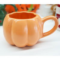 Mug en céramique blanc en forme de fantôme 3D mignon, grande capacité, compatible lave-vaisselle, idéal pour Halloween, cadeau de fête, décoration, vente en gros premium